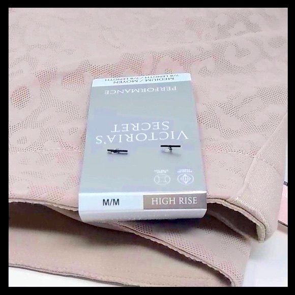 Victoria's Secret Total Knockout High Waist Leggings Sheer Leopard Print - Picture 9 of 9